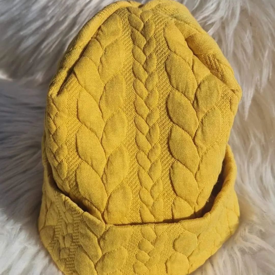 Cable Knit Beanie Hat